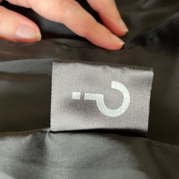 Veda Puzzle Motto Jacket - Picture 12 of 15